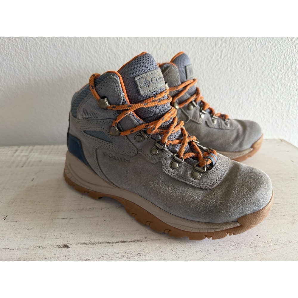 Columbia Gray Suede Hiking Boots with Orange Laces